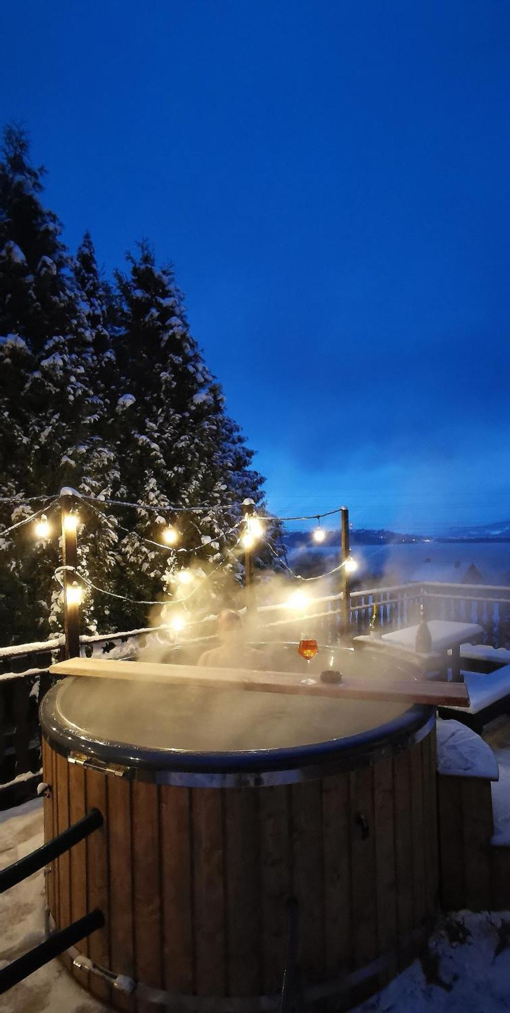 Ferienhaus Beskidzka 100 - Sauna & Balia Z Jacuzzi Widok Na Gory I Jezioro Zywieckie Zarzecze (Silesia)