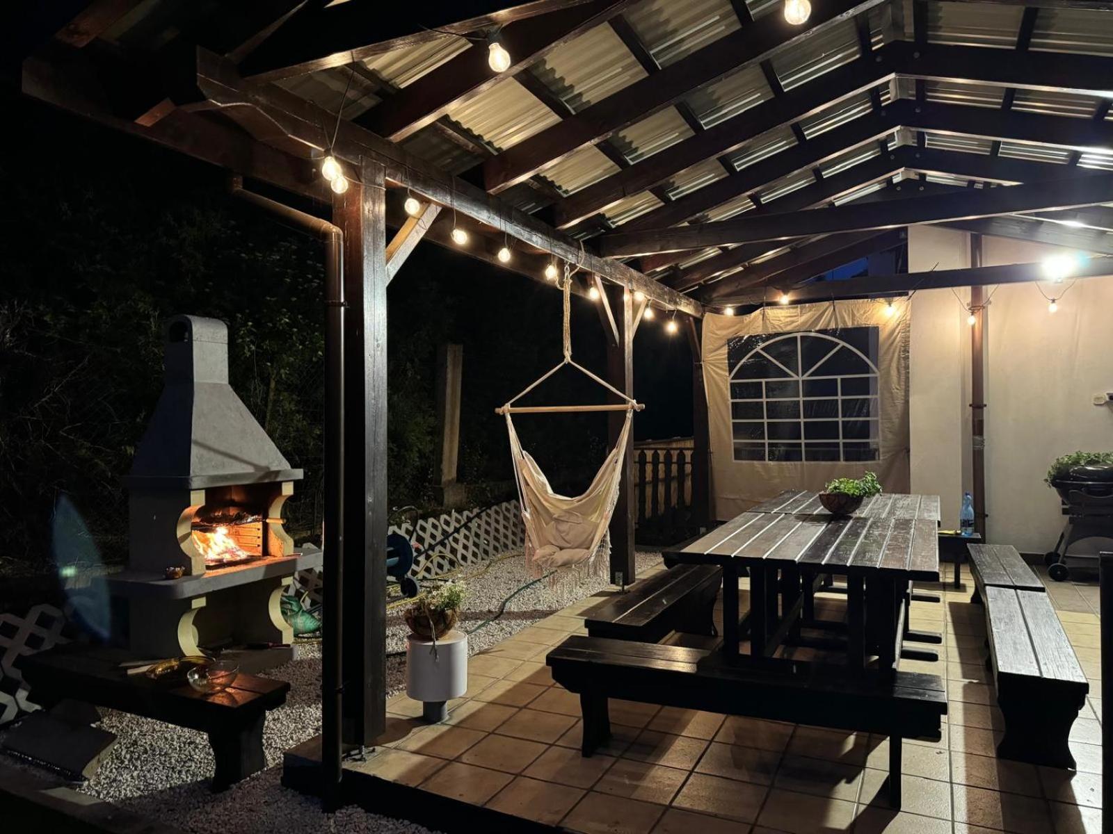 Beskidzka 100 - Sauna & Balia Z Jacuzzi Widok Na Gory I Jezioro Zywieckie Ferienhaus