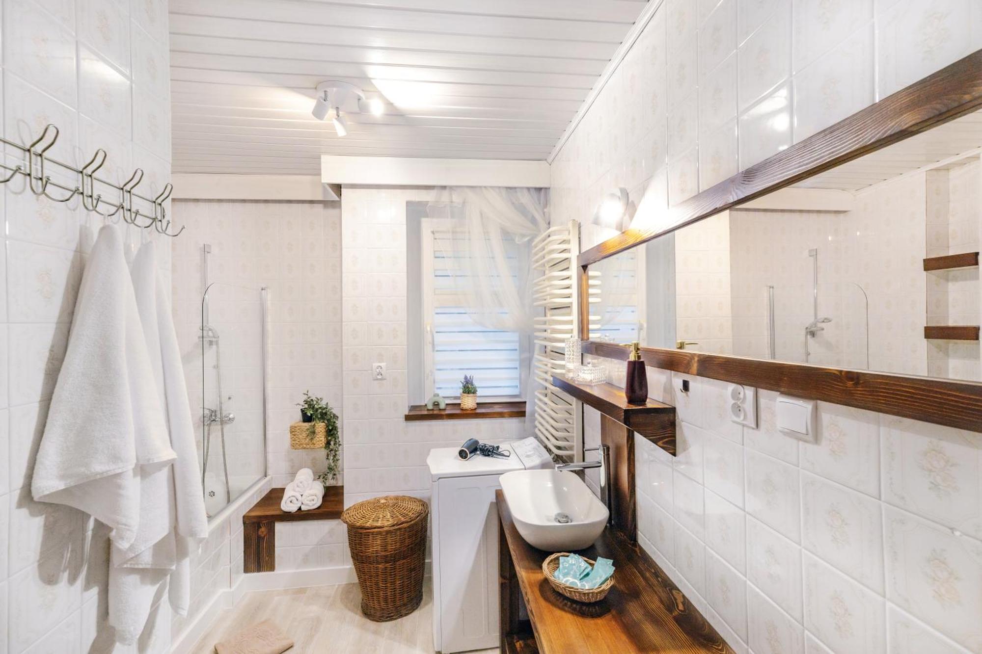 Beskidzka 100 - Sauna & Balia Z Jacuzzi Widok Na Gory I Jezioro Zywieckie Ferienhaus Zarzecze (Silesia)