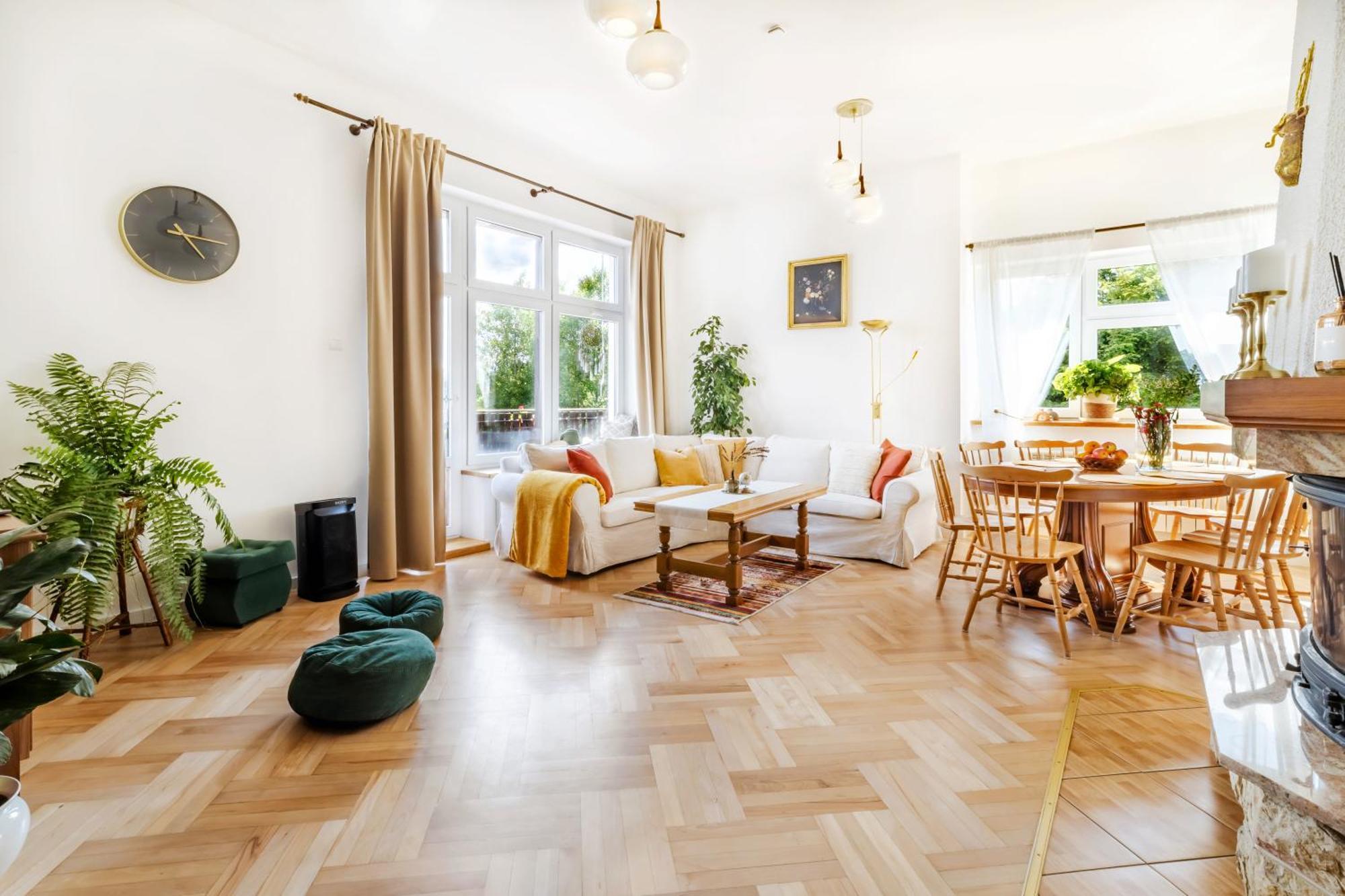 Beskidzka 100 - Sauna & Balia Z Jacuzzi Widok Na Gory I Jezioro Zywieckie Ferienhaus Zarzecze (Silesia)