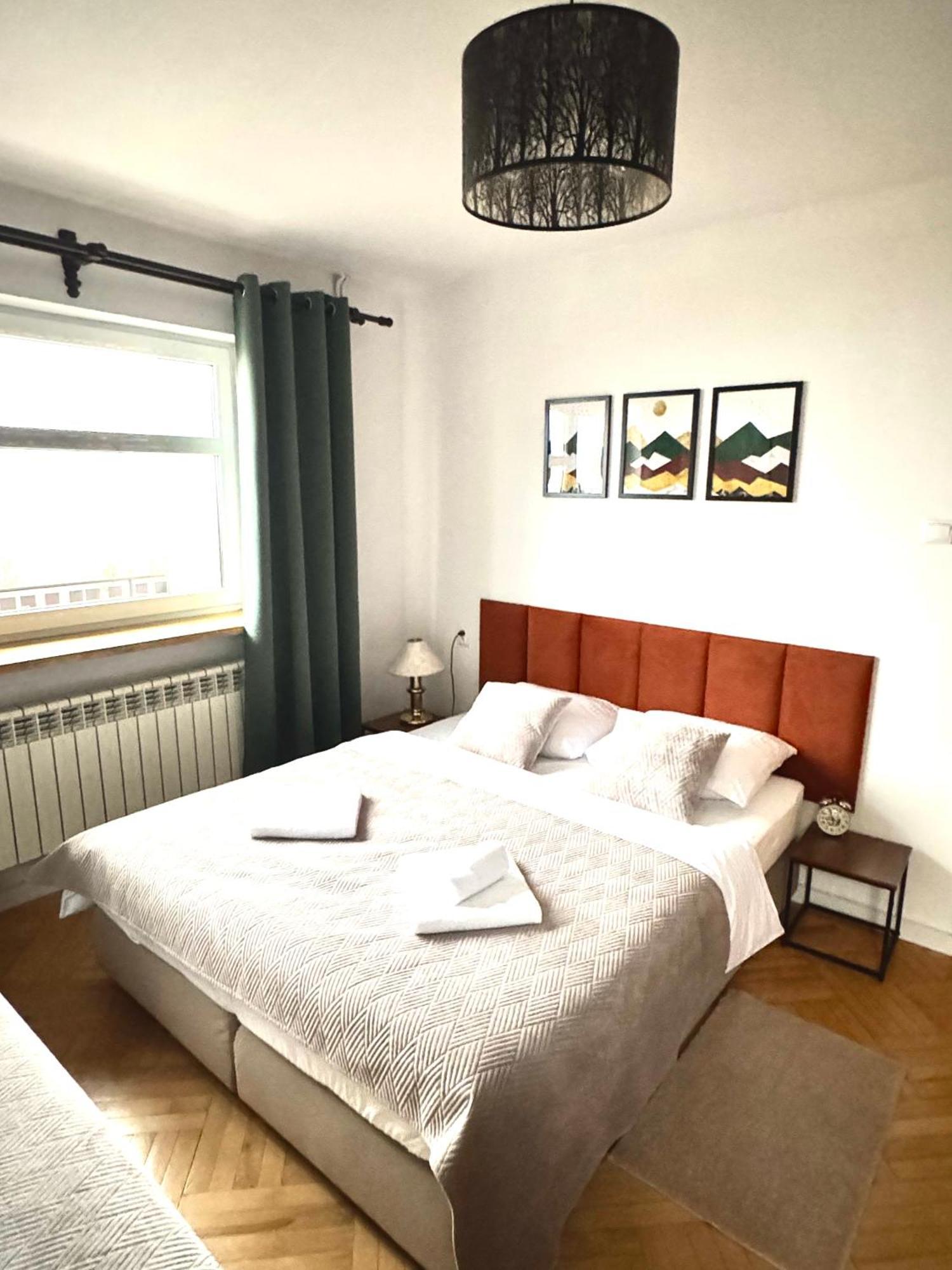 Ferienhaus Beskidzka 100 - Sauna & Balia Z Jacuzzi Widok Na Gory I Jezioro Zywieckie Zarzecze (Silesia)